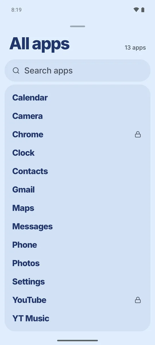 Die App-Liste von Tide in Tiefsee, Pastell, auf einem Handy in Lissabon.